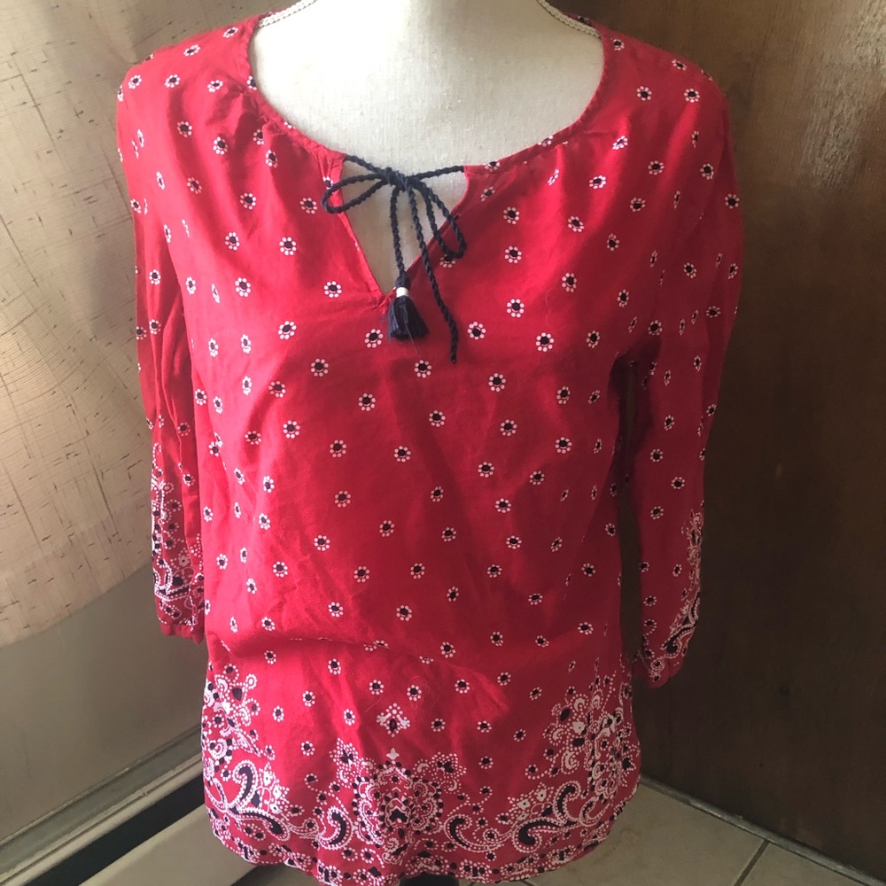 Talbots Country Girl Top Sz M, 3/4 sleeves, Red Kerchief Cotton Tassel-Tie Neck
